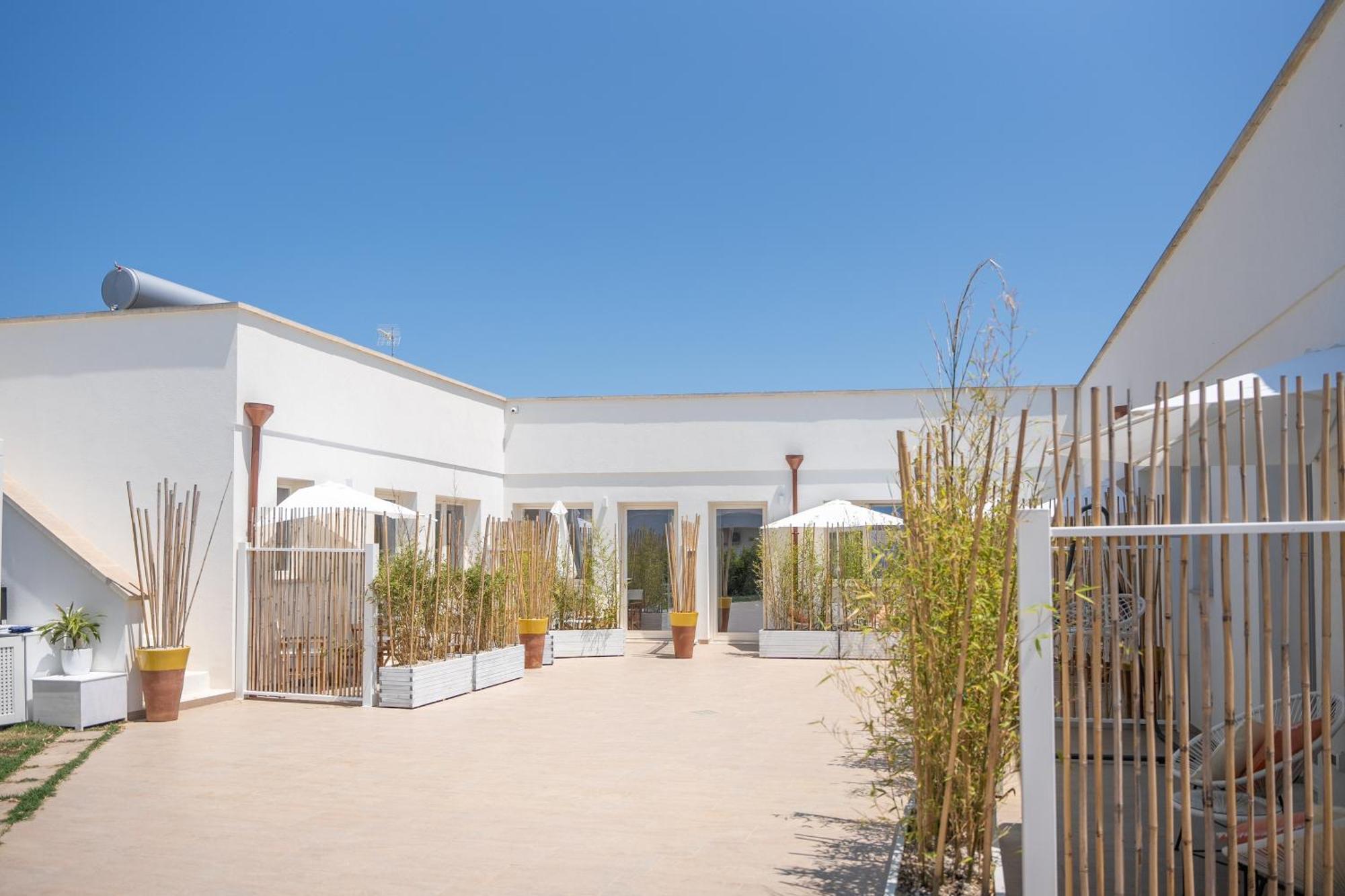 Murieri Rooms Otranto Ngoại thất bức ảnh