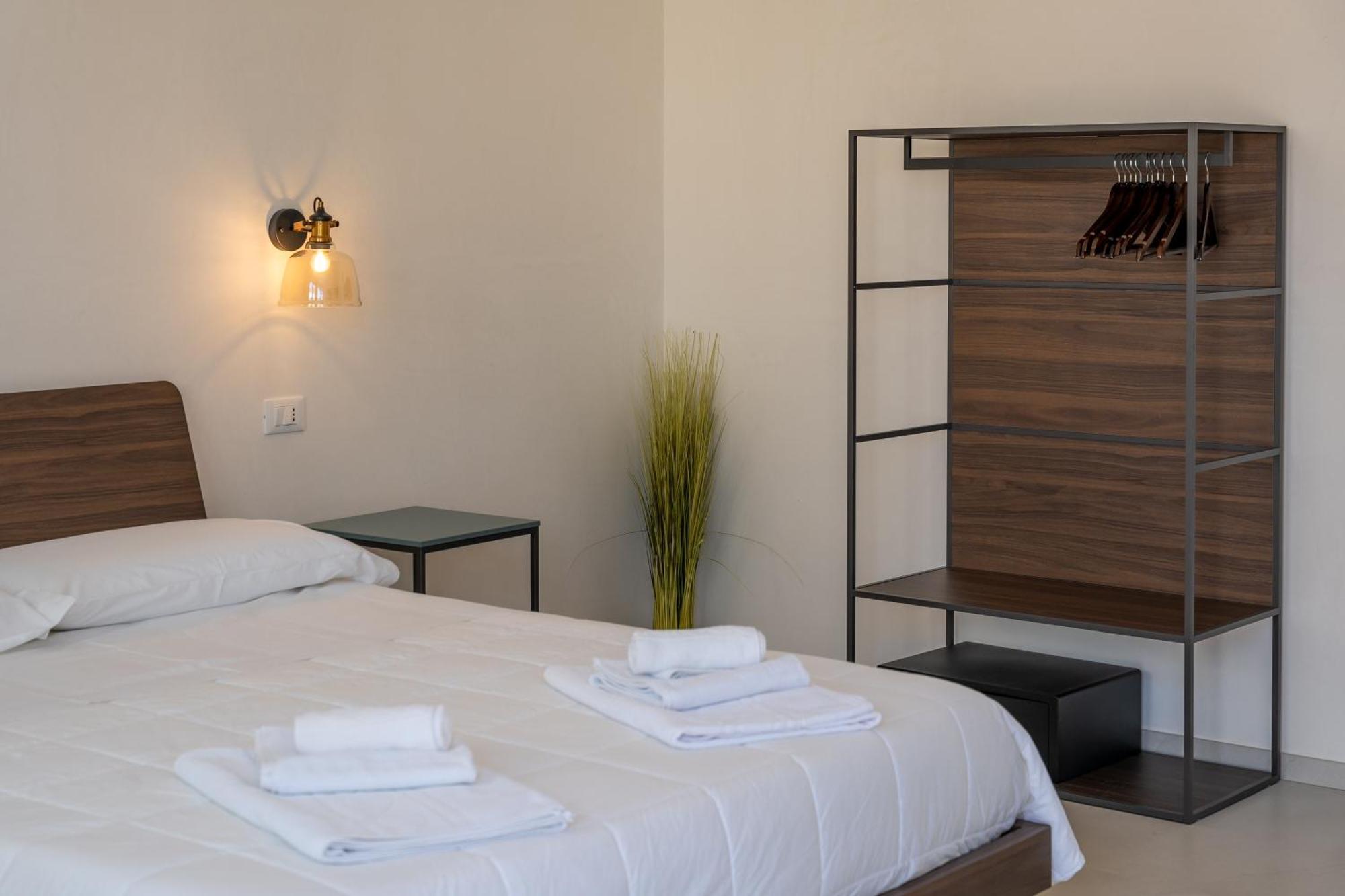 Murieri Rooms Otranto Ngoại thất bức ảnh